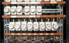 <b>如何日常保护电气控制系统？</b>